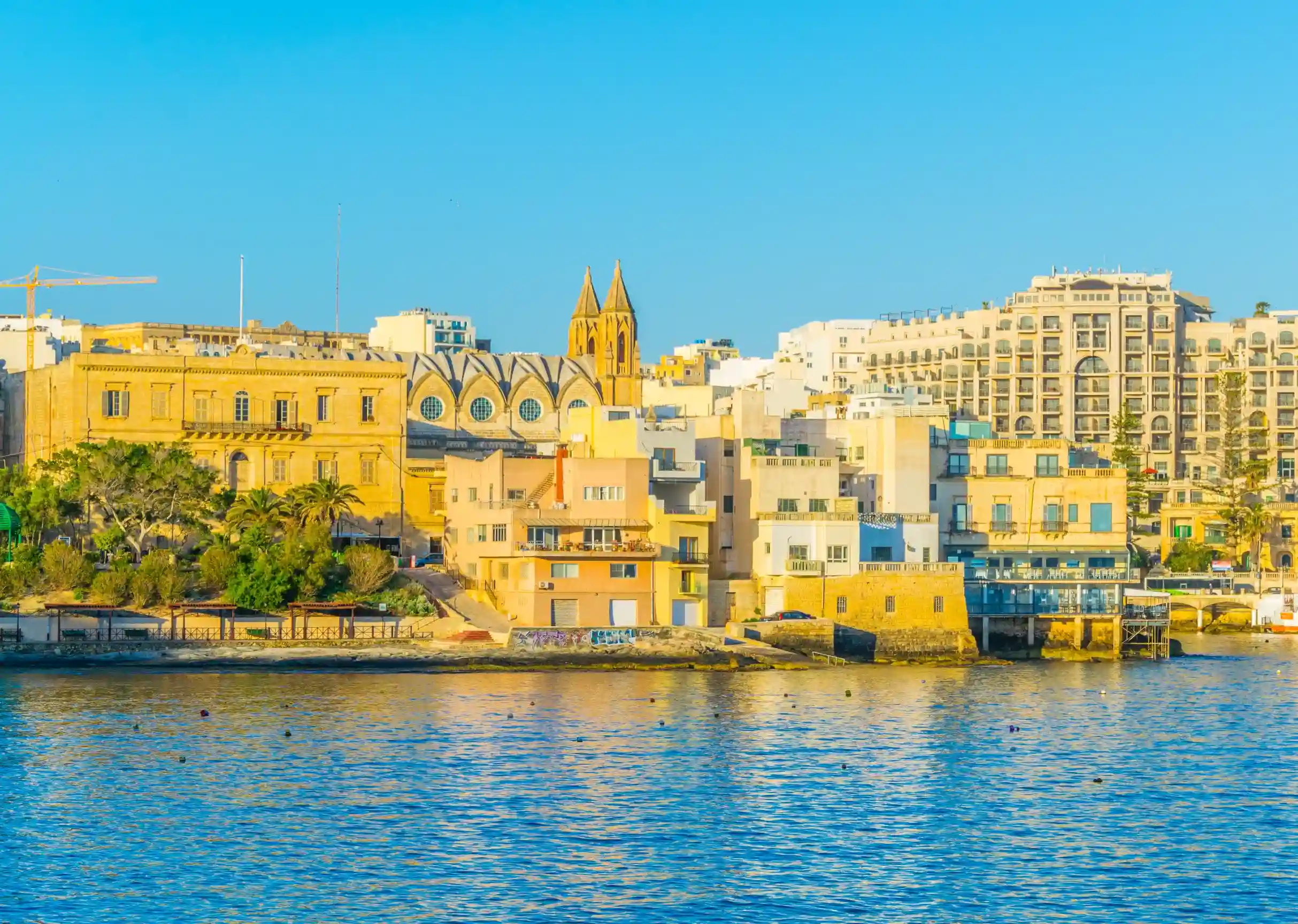 seaside of sliema malta
