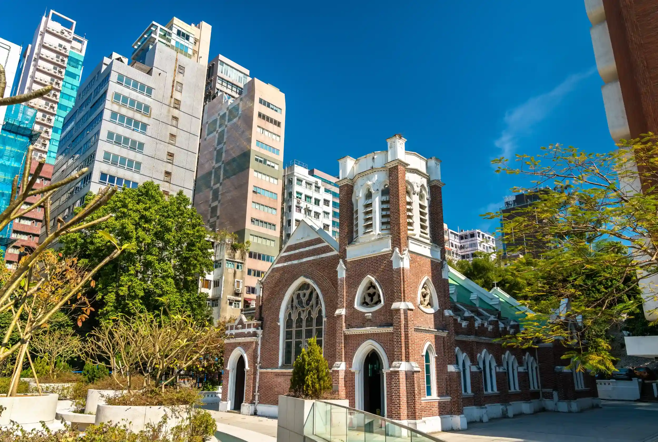 st andrews church in kowloon hong kong